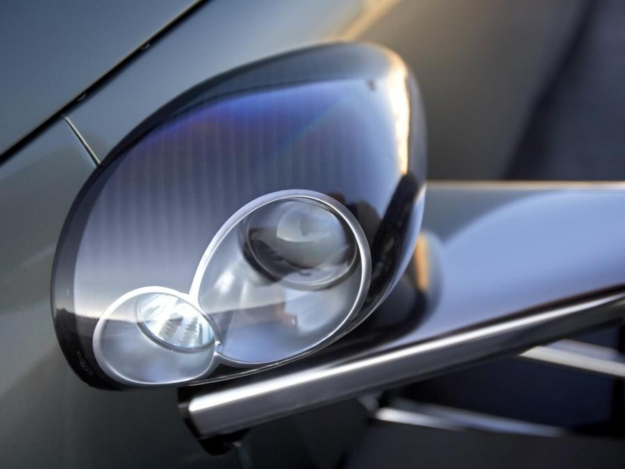 Детали экстерьера Volvo T6 Roadster Concept 2005 года  (фото 12 из 16)